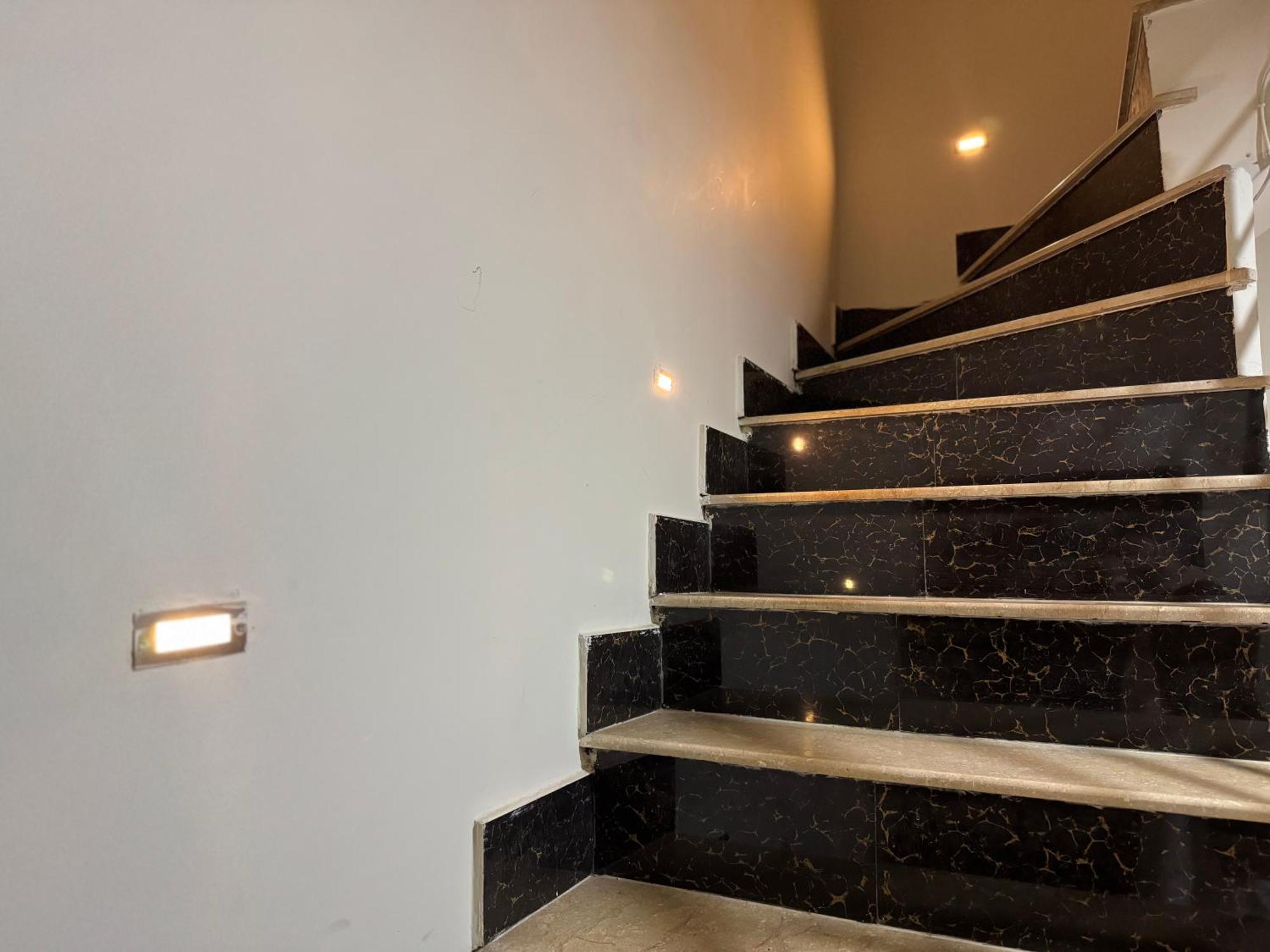 Sunrise Residence D1 اسلام اباد المظهر الخارجي الصورة